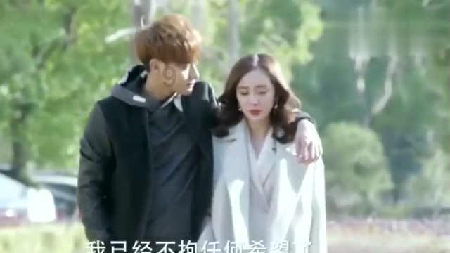 婧婧整理卧室
